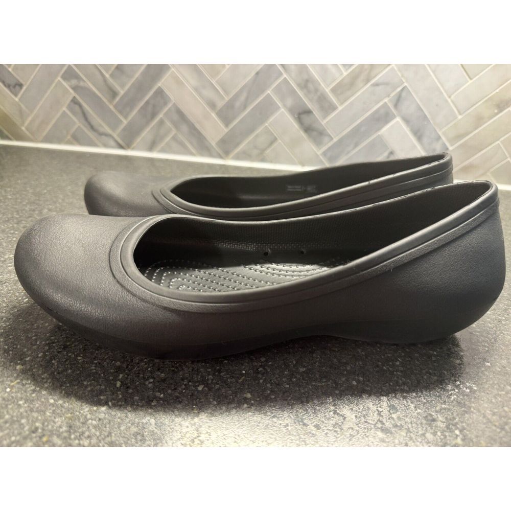 Crocs Womens Ballet Flats Size 9 Black Comfort Shoe